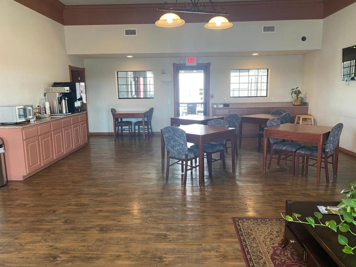 Southern Inns And Suites Now Offering Rv Spaces For Rent Yorktown المظهر الخارجي الصورة