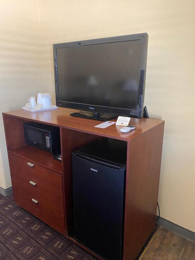 Southern Inns And Suites Now Offering Rv Spaces For Rent Yorktown المظهر الخارجي الصورة