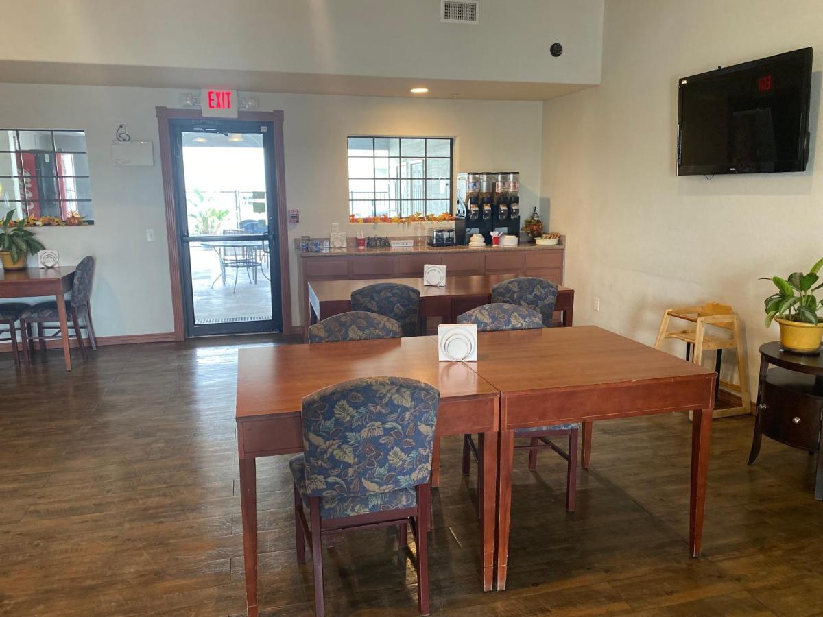 Southern Inns And Suites Now Offering Rv Spaces For Rent Yorktown المظهر الخارجي الصورة