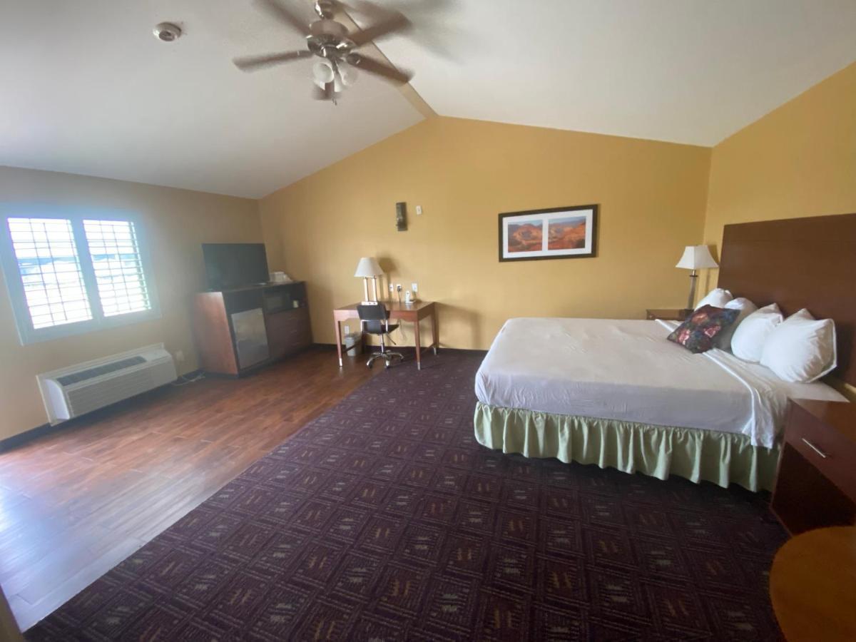 Southern Inns And Suites Now Offering Rv Spaces For Rent Yorktown المظهر الخارجي الصورة