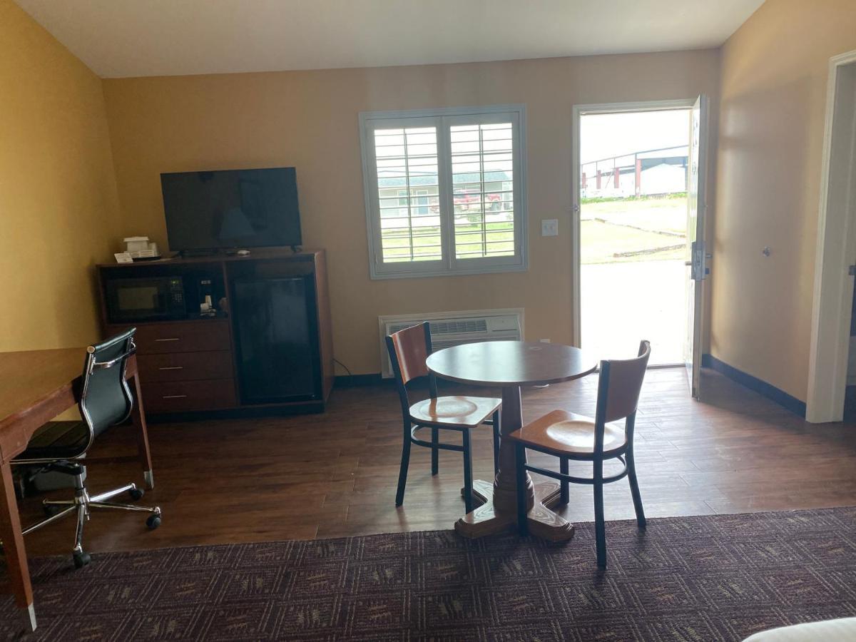 Southern Inns And Suites Now Offering Rv Spaces For Rent Yorktown المظهر الخارجي الصورة